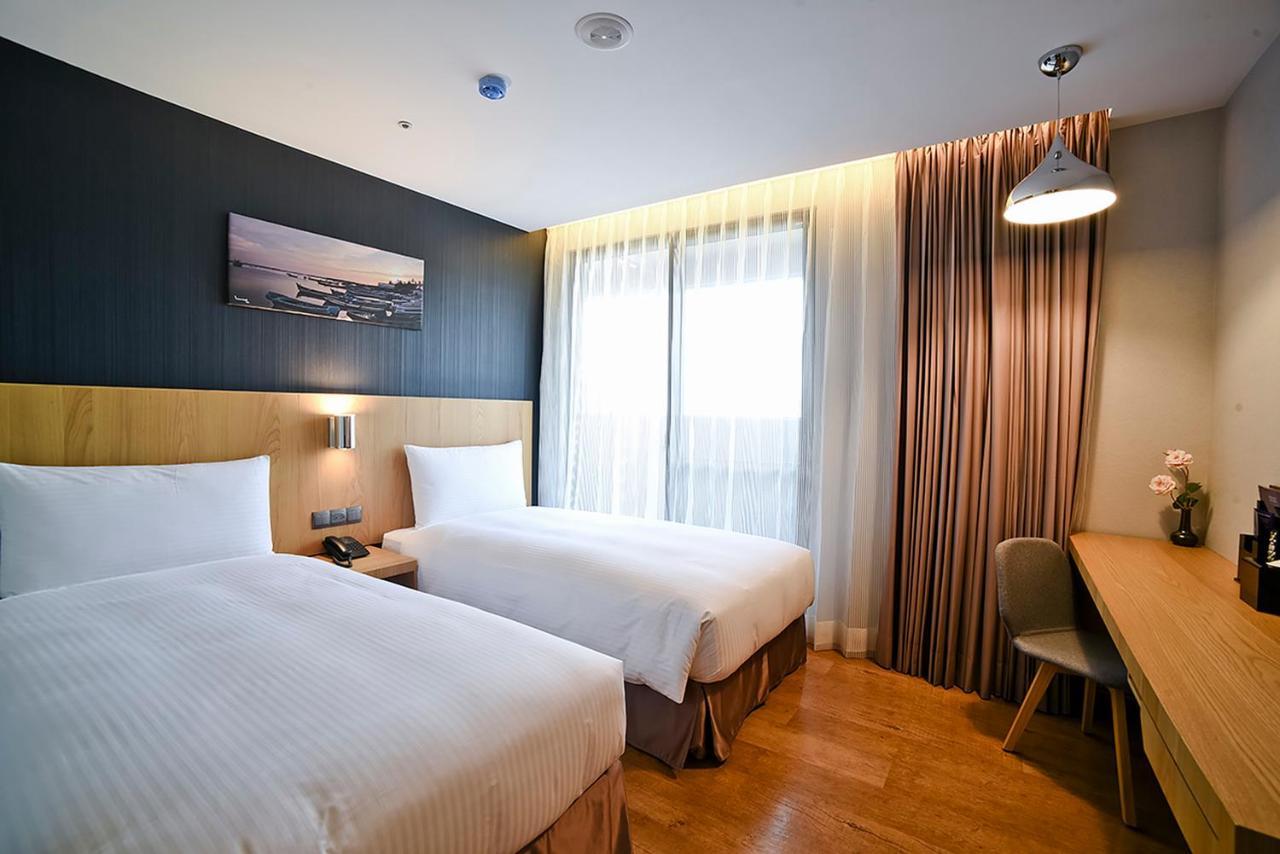 Yidear Hotel Hsinchuang Exterior foto